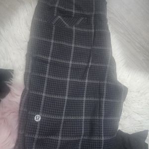Mens lululemon size 40
